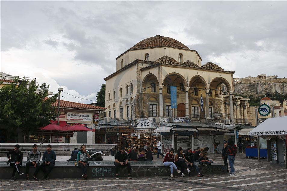 Atina camisiz başkent, tarihi Fethiye Camisi ise sergi salonu