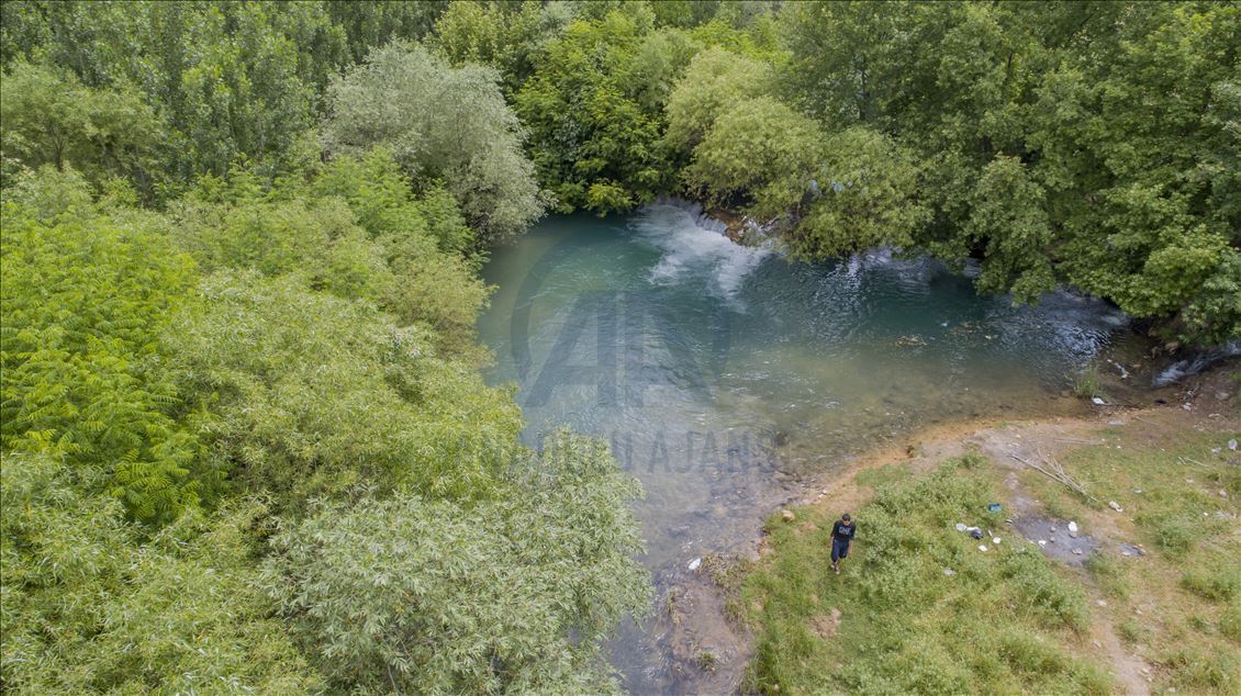 Kovid-19 nedeniyle sessizliğe bürünen Karasu Çayı ziyaretçilerini bekliyor