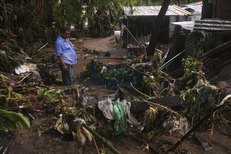 Жертвами шторма в Сальвадоре и Гватемале стали 17 человек