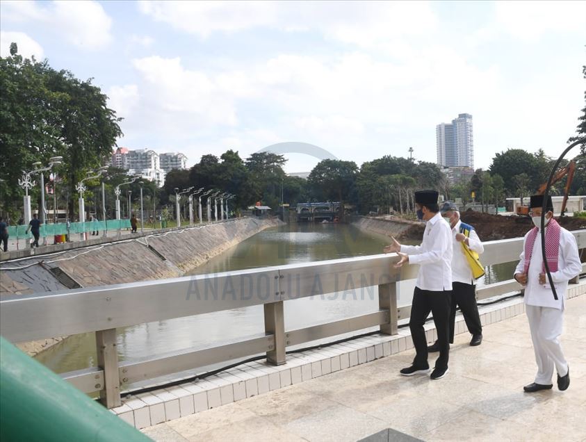 Jokowi tinjau Masjid Istiqlal dalam rangka kesiapan kenormalan baru
