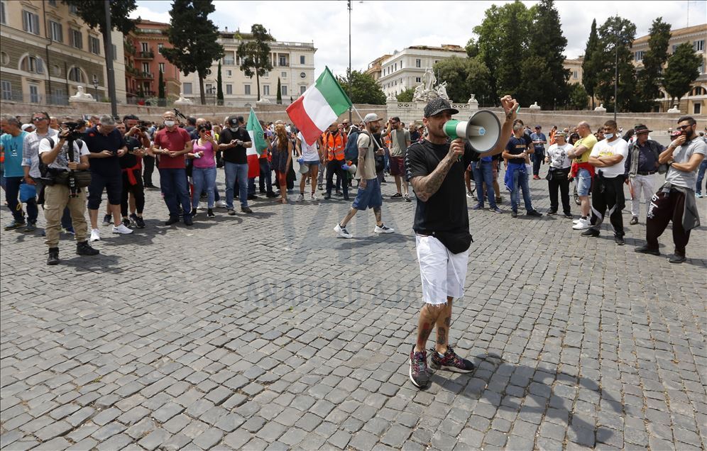 Italian Orange Vests movement protest against the government