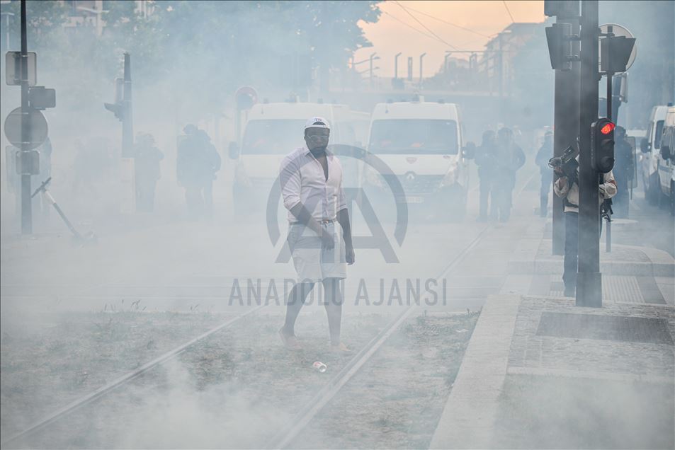 The Adama Traoré collective demonstrated infront of the TGI of Paris