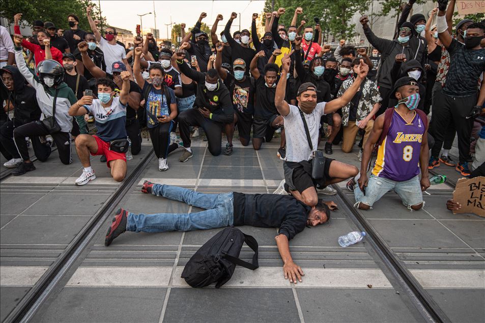 The Adama Traoré collective demonstrated infront of the TGI of Paris
