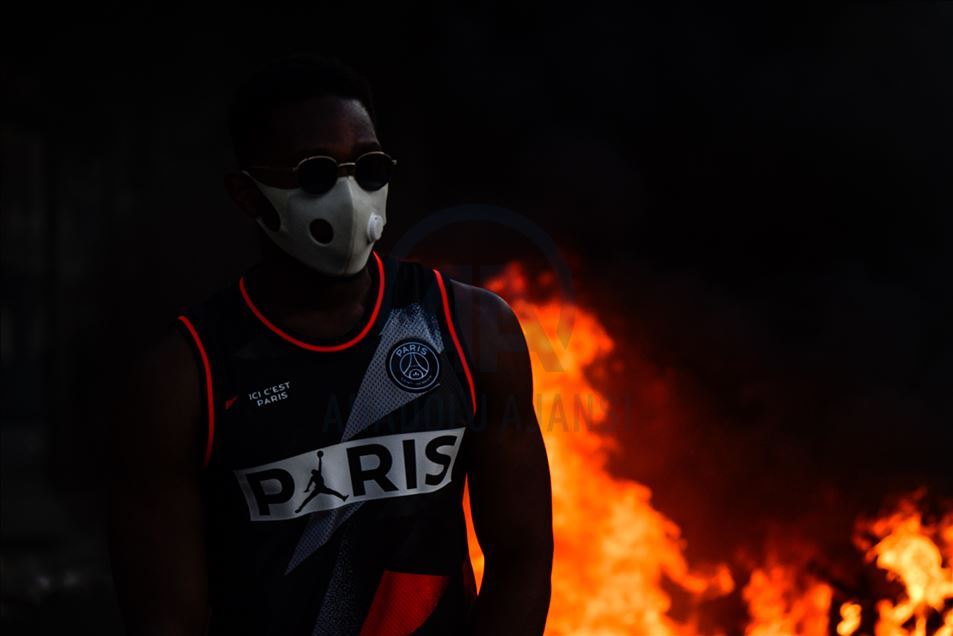 The Adama Traoré collective demonstrated infront of the TGI of Paris