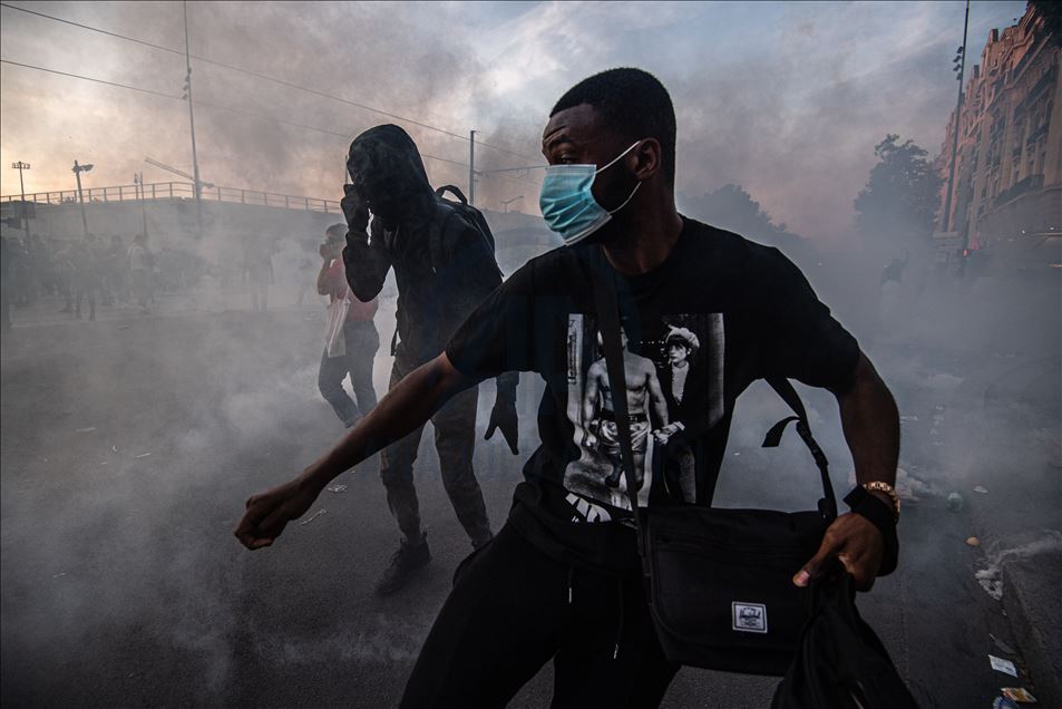 The Adama Traoré collective demonstrated infront of the TGI of Paris