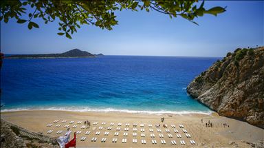 Antalya's Kaputas beach reopened with "social distancing" rules