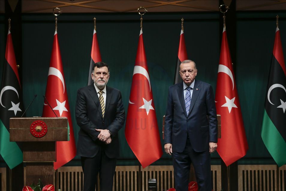 Cumhurbaşkanı Erdoğan, Libya Başbakanı Serrac ile bir araya geldi