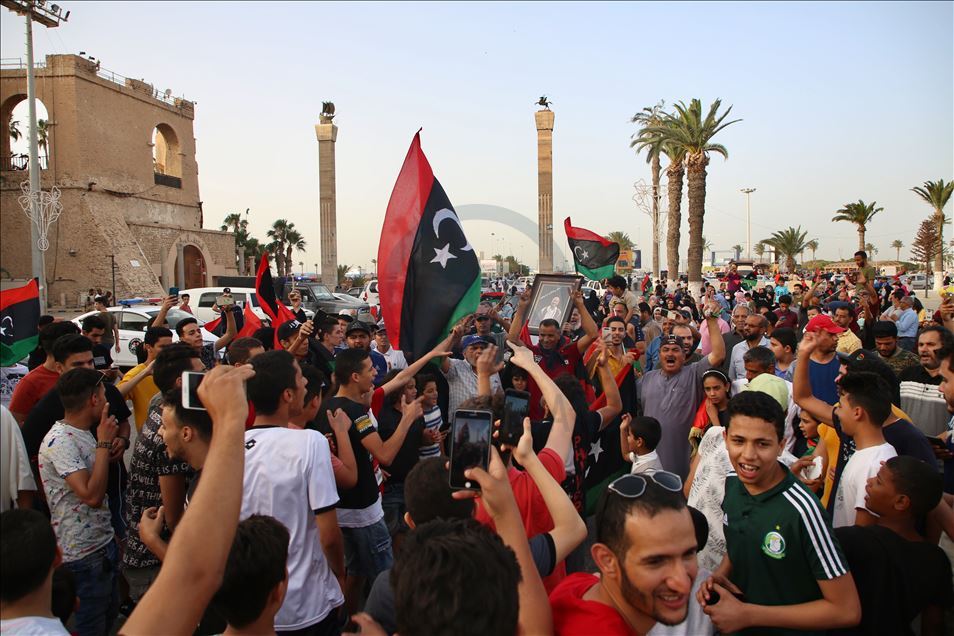 ليبيا.. احتفالات شعبية بتحرير طرابلس