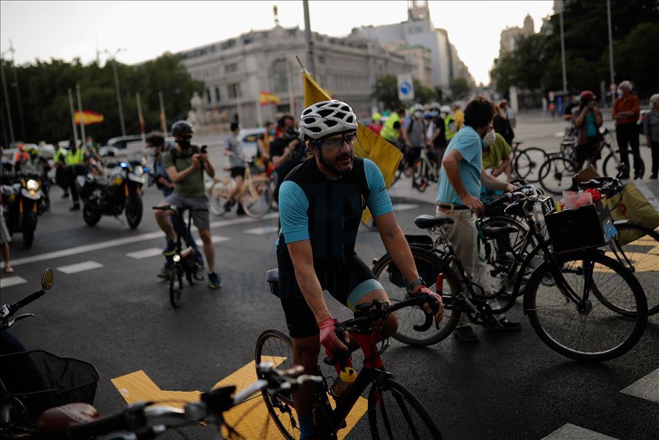 İspanya'da Dünya Bisiklet Günü etkinliği
