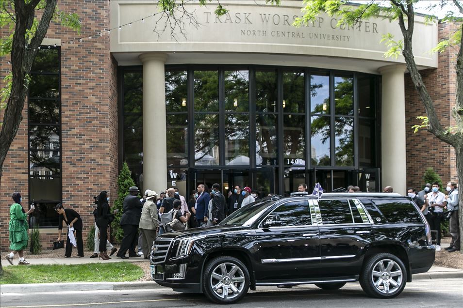 George Floyd için ilk cenaze töreni Minneapolis'te düzenlendi