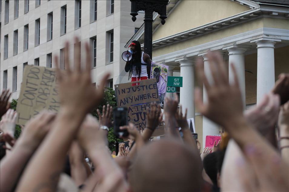 Floyd protests reach 10th day in U.S.