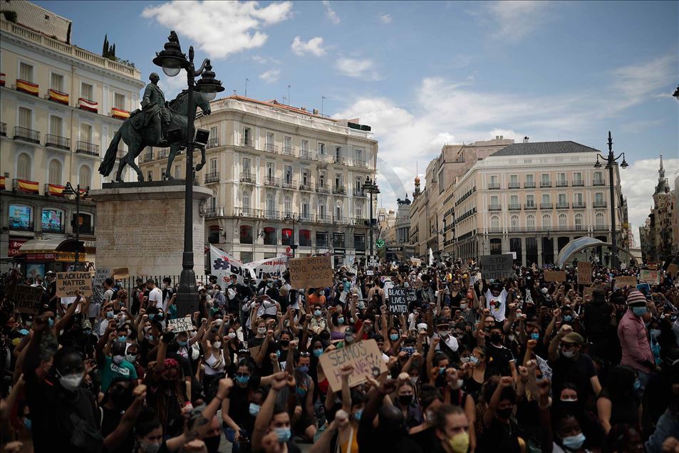 Marchas contra el racismo se toman Madrid y Roma 