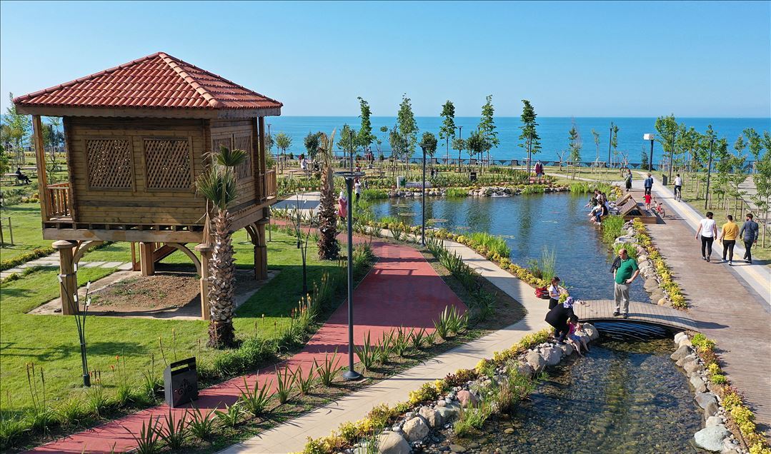 Karadeniz manzaralı "Millet Bahçesi" vatandaşın beğenisini topladı
