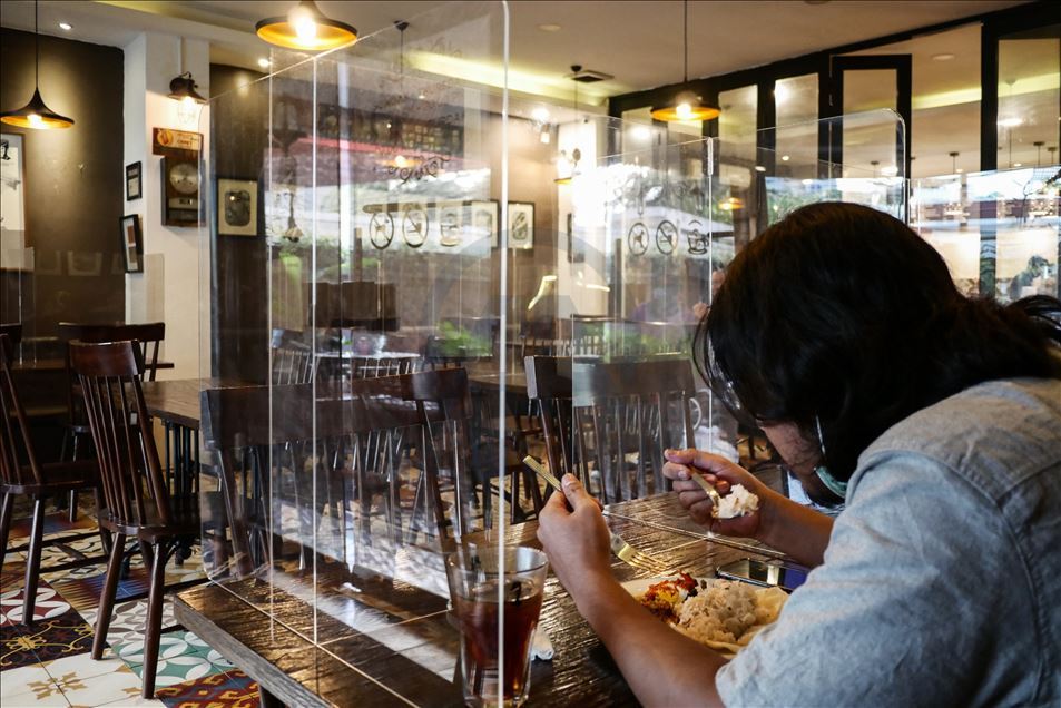 Restoran-restoran di Jakarta buka kembali layanan makan di tempat