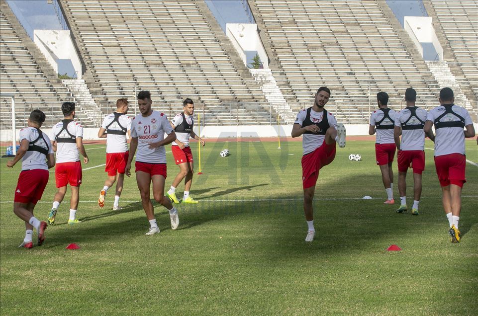 قدم: "نسور قرطاج" أول منتخب بالعالم يستأنف تدريباته