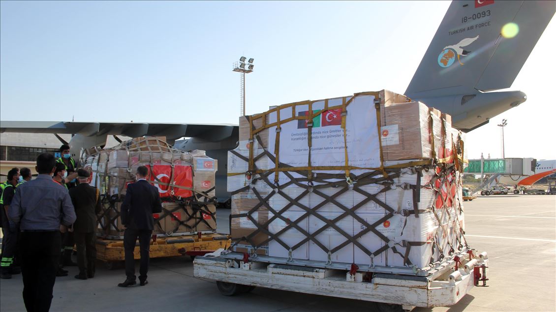 هواپیمای حامل کمک‌های پزشکی ترکیه به افغانستان وارد کابل شد