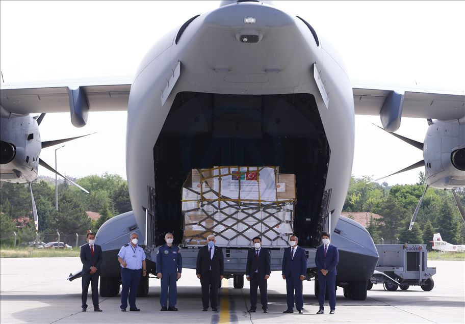 Türkiye'den Afganistan'a tıbbi yardım götüren uçak havalandı