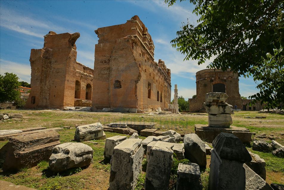 Turquía: el Acrópolis de Pérgamo reabre sus puertas durante la nueva normalización en Esmirna