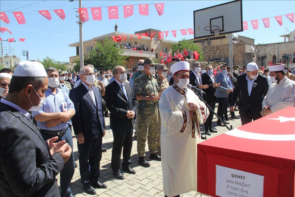 Şehit Piyade Uzman Çavuş İdris Mağat, Midyat'ta son yolculuğuna uğurlandı