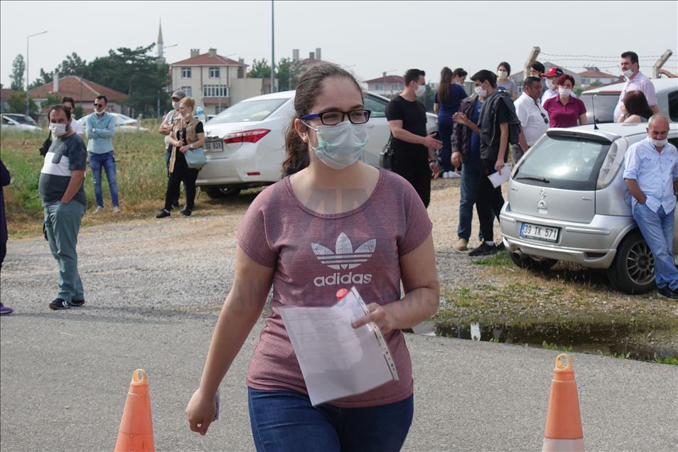 MSÜ Askeri Öğrenci Aday Belirleme Sınavı Kovid-19 tedbirleri alınarak yapıldı