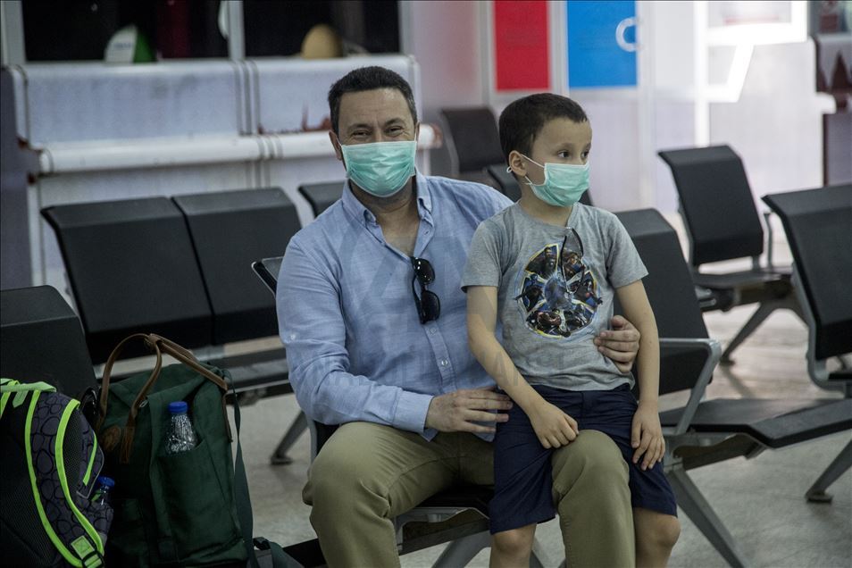 تركيا تجلي 286 من رعاياها في السودان