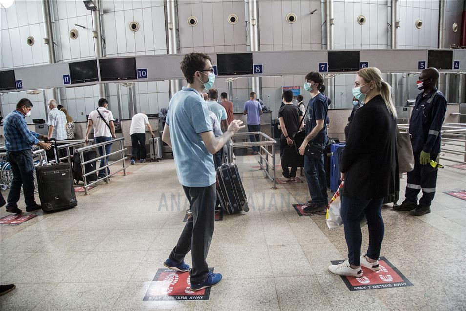 تركيا تجلي 286 من رعاياها في السودان