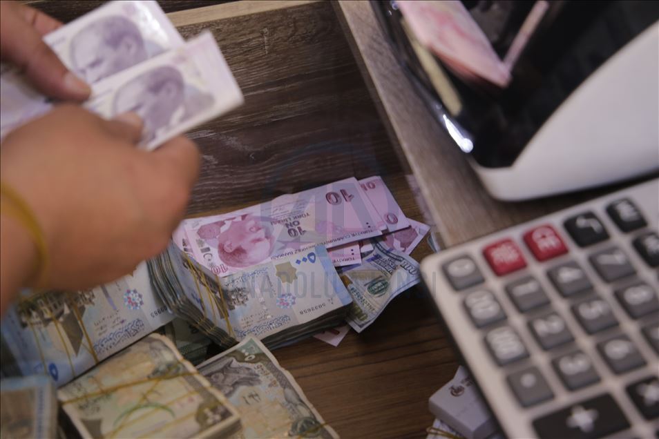 بدء تداول الليرة التركية في إدلب السورية