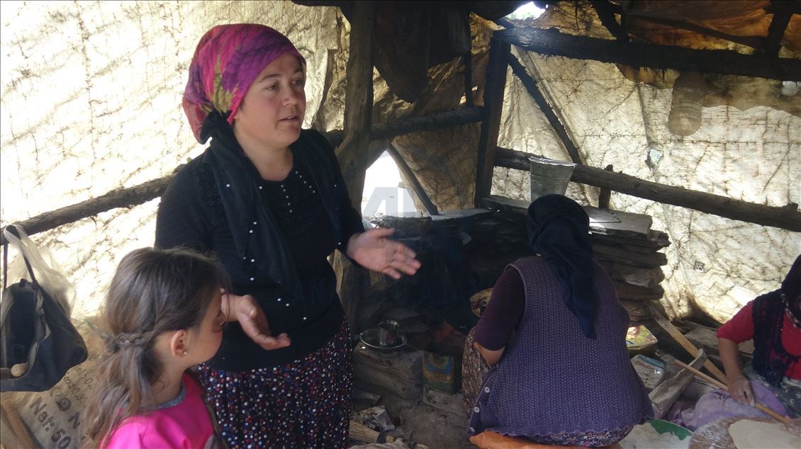 Karakeçili yörük kadınların zorlu yayla mesaisi