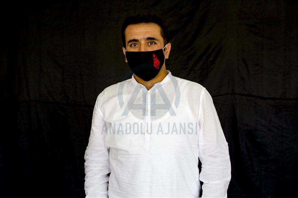 Diyarbakırlı kadınlardan kişiye özel maske tasarımı