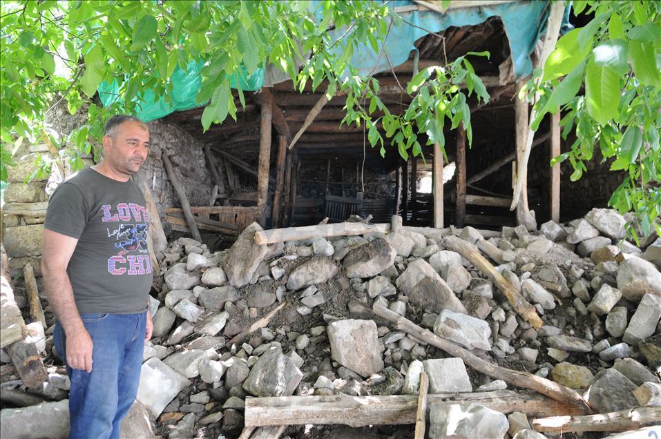 Li Bîngolê sobe li erdhejzeyên di konan da dimînin belav kirin