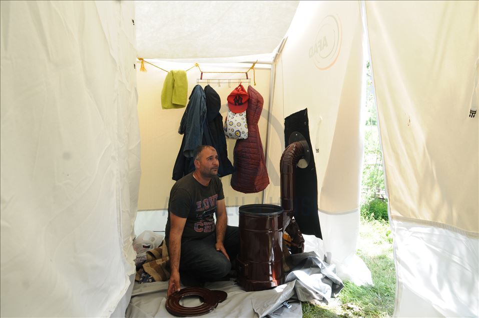 Li Bîngolê sobe li erdhejzeyên di konan da dimînin belav kirin