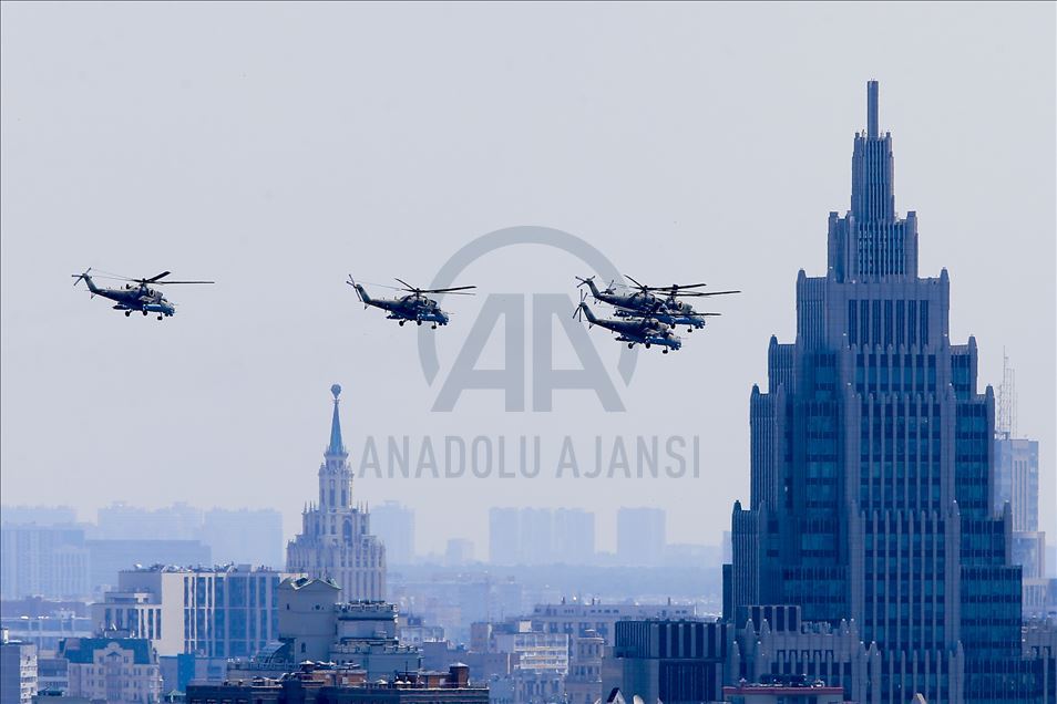 Rusya'da Kovid-19 vaka sayısı 576 bini geçti