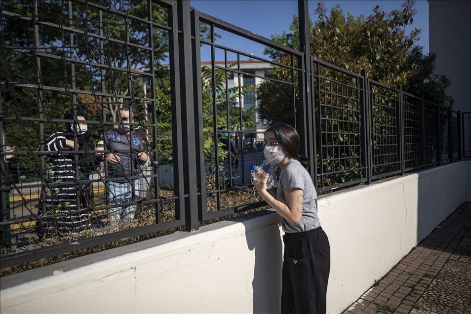LGS kapsamındaki merkezi sınav başladı