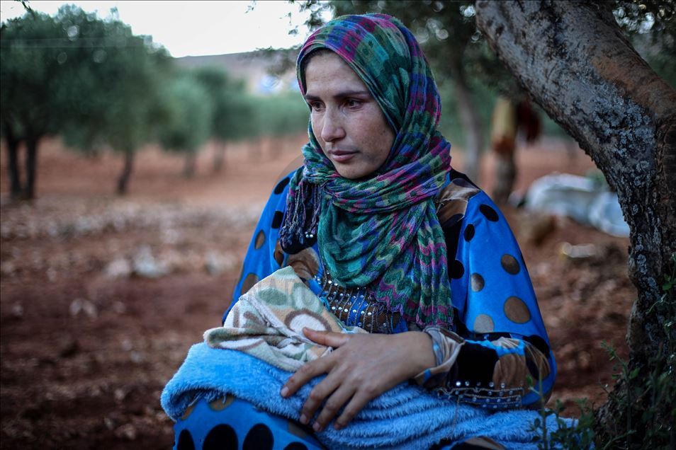 سوريا.. السيول تودي بحياة 3 مدنيين بمخيمات النازحين بإدلب