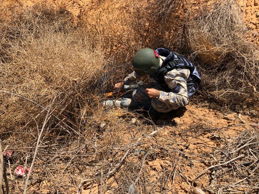 Ushtria turke me teknologji vendase pastron minat në Libi
