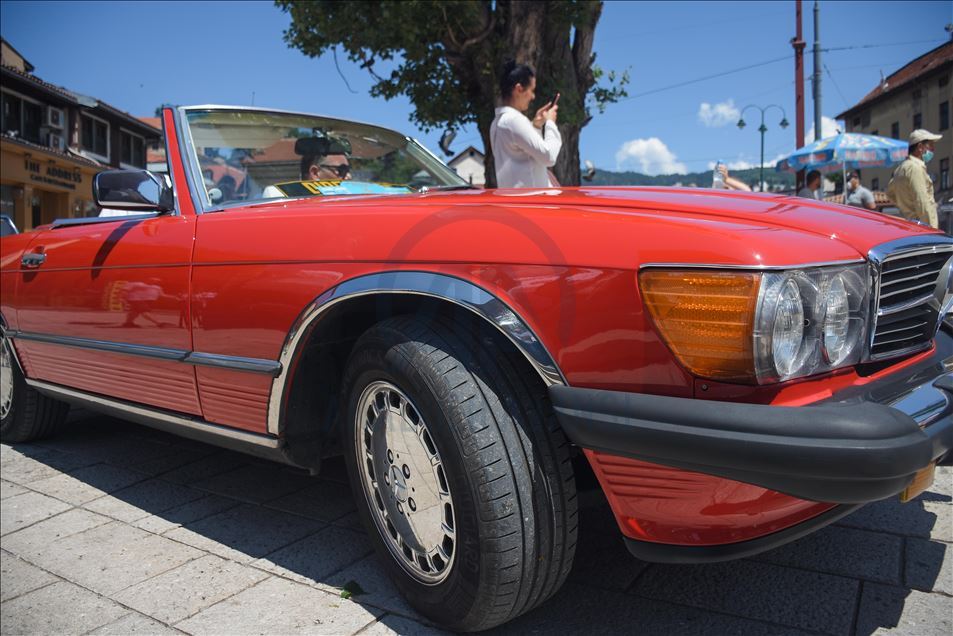Međunarodni oldtimer cabrio skup u Sarajevu okupio učesnike iz nekoliko zemalja