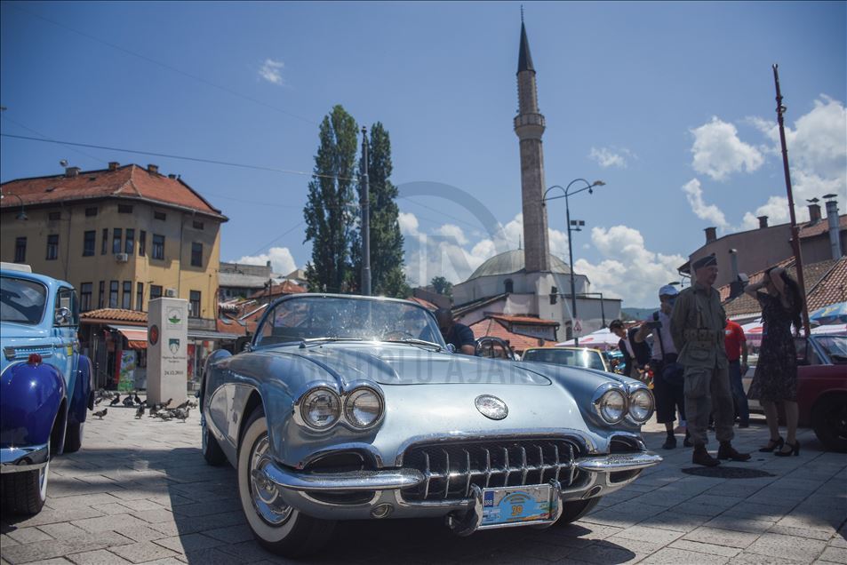 Međunarodni oldtimer cabrio skup u Sarajevu okupio učesnike iz nekoliko zemalja