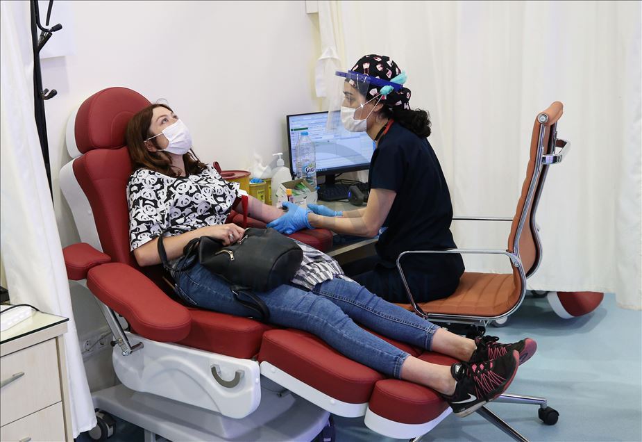 Dev sağlık merkezi Kovid-19'da lokomotif oldu