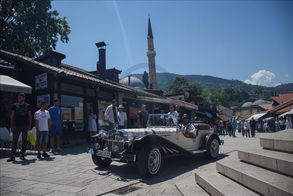 Međunarodni oldtimer cabrio skup u Sarajevu okupio učesnike iz nekoliko zemalja