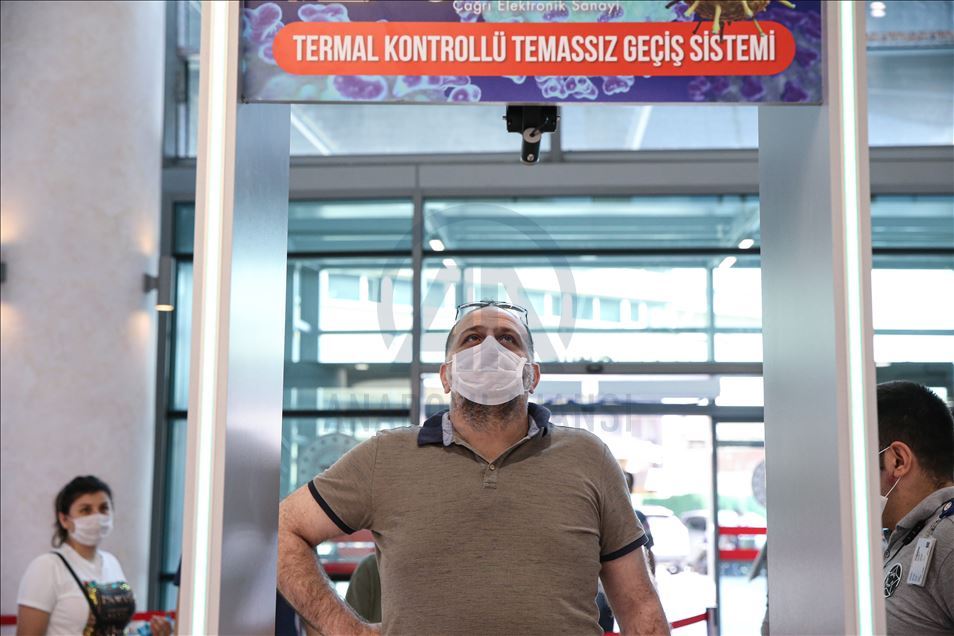 Dev sağlık merkezi Kovid-19'da lokomotif oldu