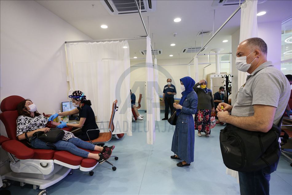 Dev sağlık merkezi Kovid-19'da lokomotif oldu