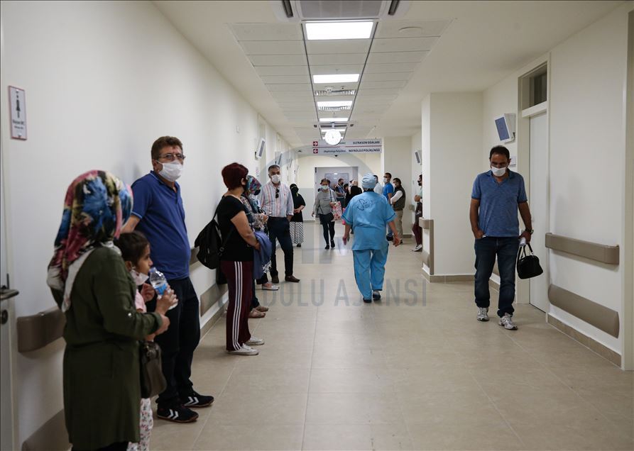 Dev sağlık merkezi Kovid-19'da lokomotif oldu