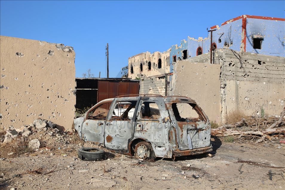 Pas tërheqjes, milicitë e Haftarit lanë mbrapa shkatërrim të madh në Tripoli