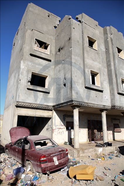 Pas tërheqjes, milicitë e Haftarit lanë mbrapa shkatërrim të madh në Tripoli