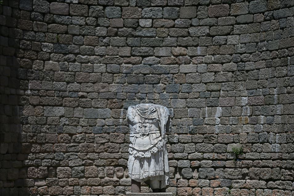 UNESCO Dünya Mirası Listesi'ndeki Bergama'nın tarihini değiştiren yeni buluntular ortaya çıktı