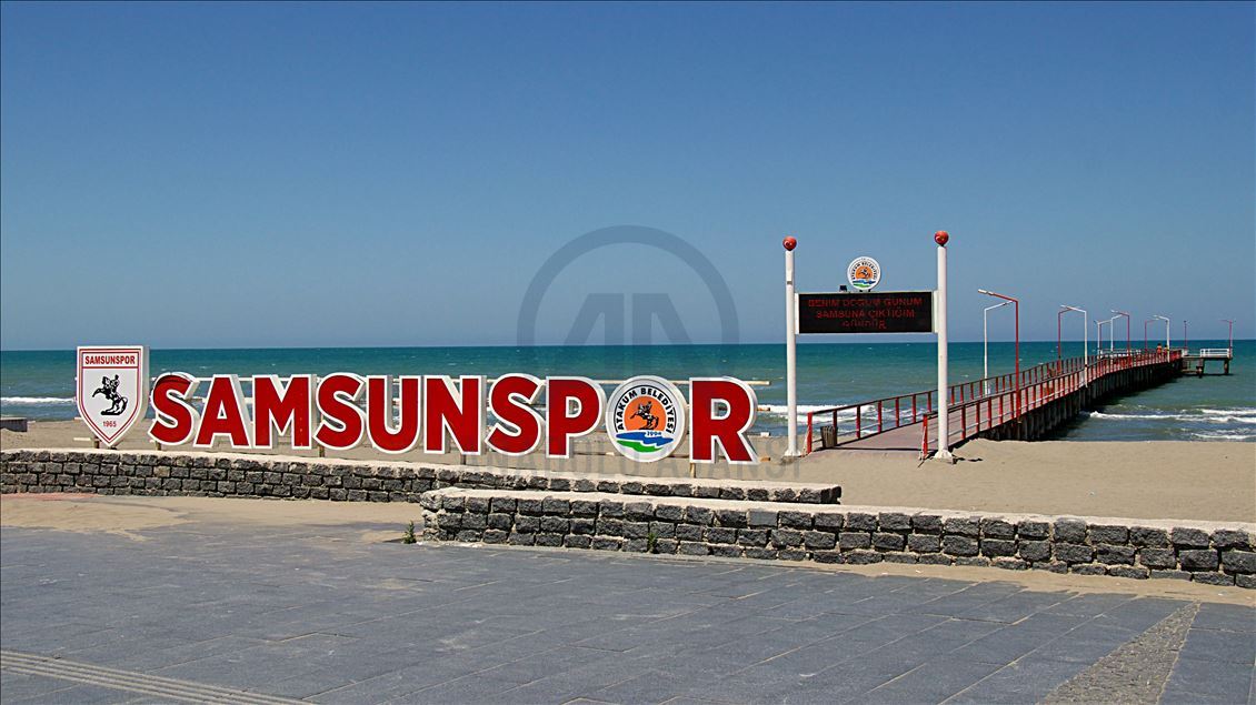 Sokağa çıkma kısıtlamasında Atakum Sahili sessizliğe büründü