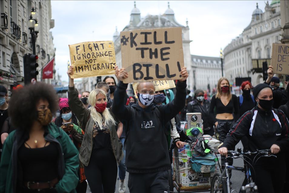Demonstrasi RUU imigrasi baru pemerintah Inggris di London