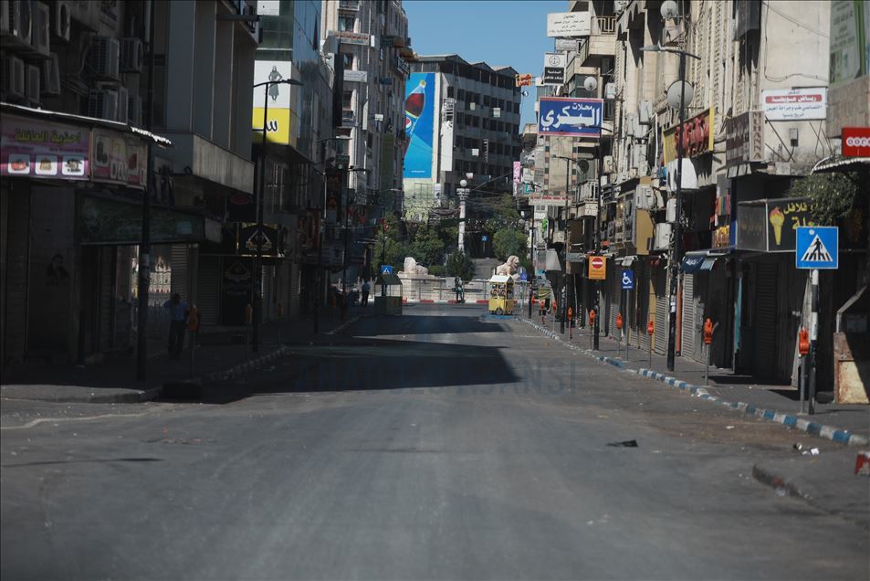 Batı Şeria'da Kovid-19 nedeniyle 5 günlük genel karantina başladı