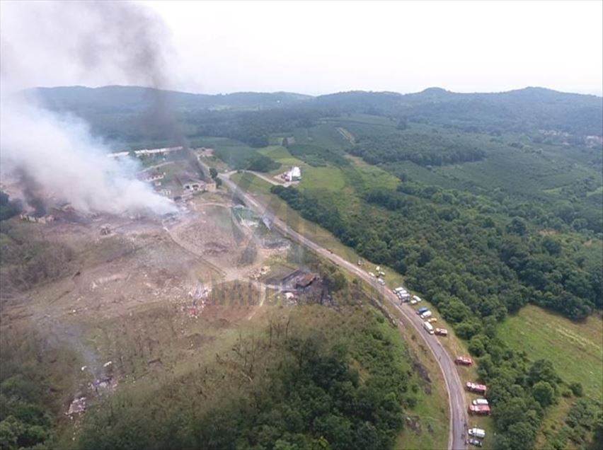 Sakarya'da havai fişek fabrikasındaki patlama
