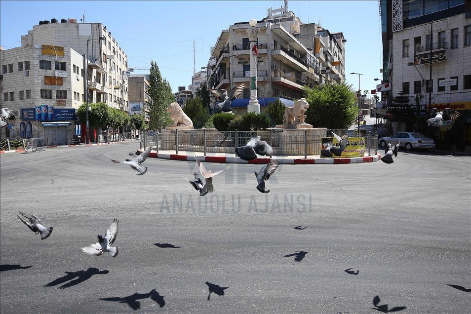 بدأ الجمعة إغلاق شامل بالضفة الغرب